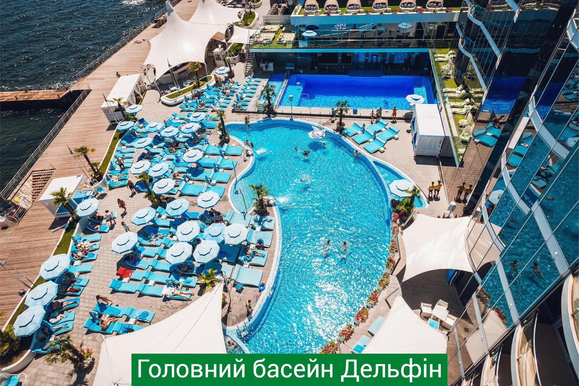 Nemo Hotel Resort & Spa Одеса Екстериор снимка The main swimming pool of the complex