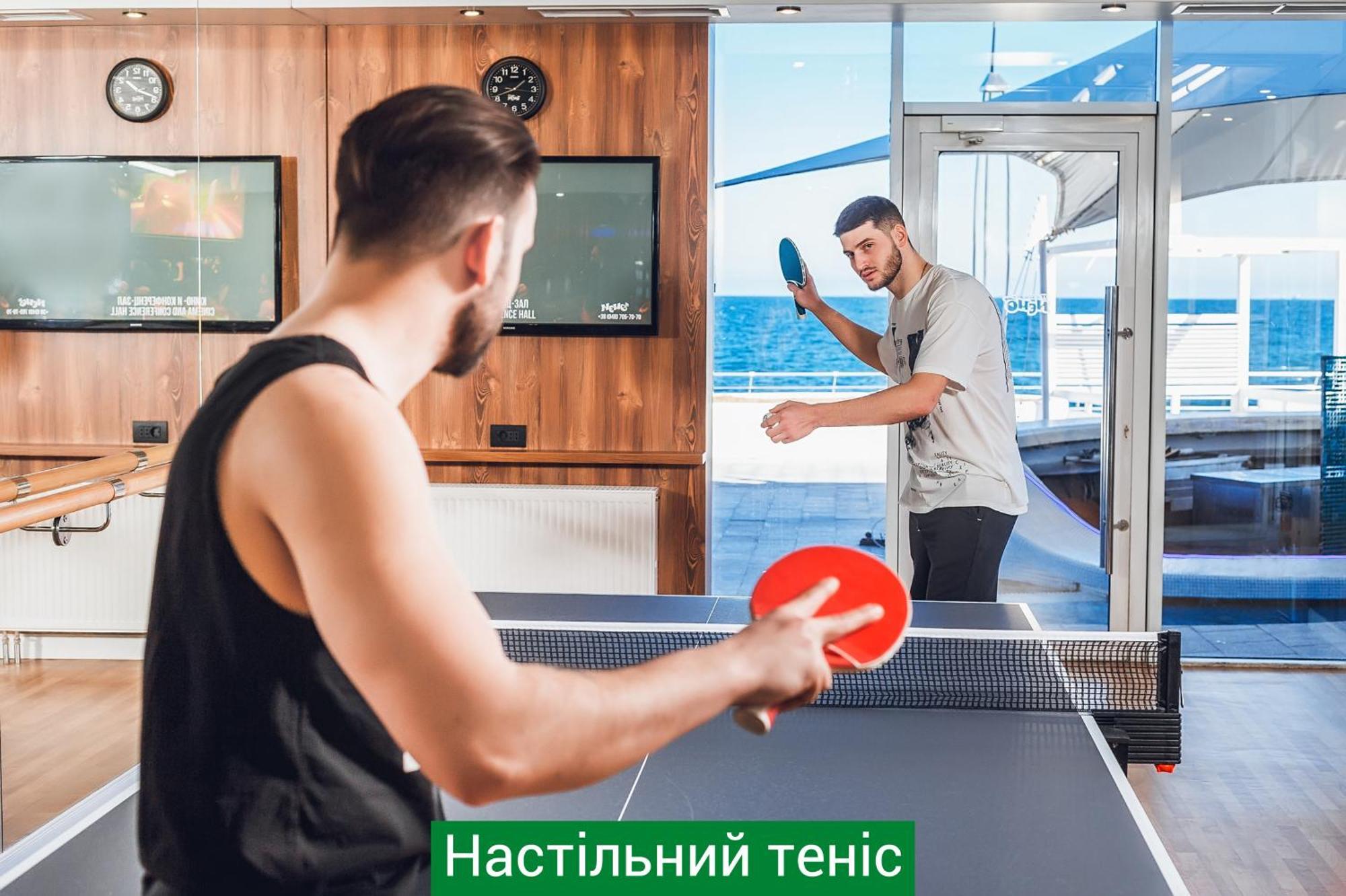 Nemo Hotel Resort & Spa Одеса Екстериор снимка Table tennis